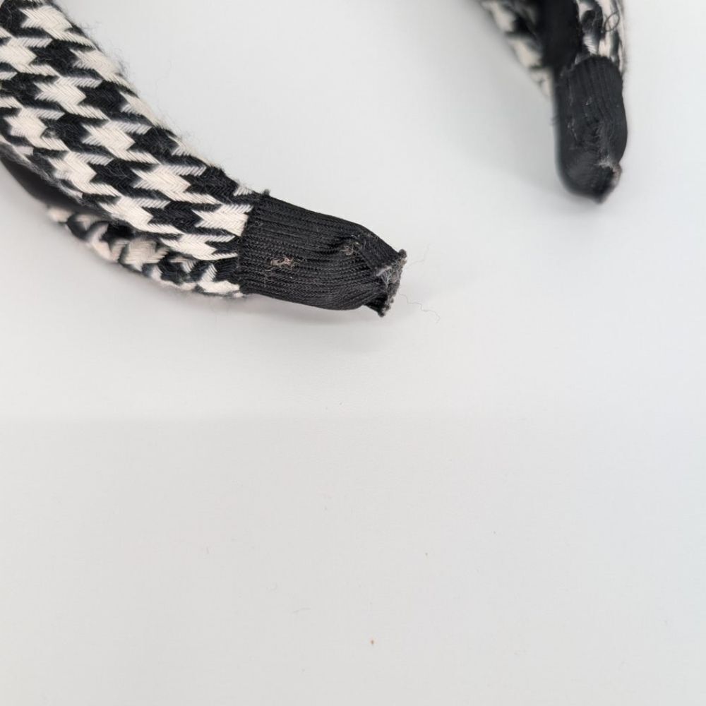 Chanel Headband - Picture 9 of 12